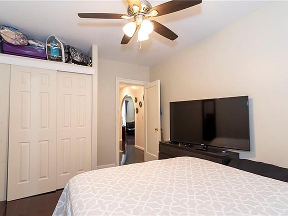 5th image of 1165 Fulton Ave APT 2D