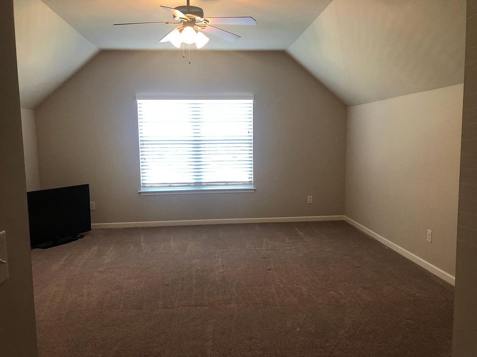 1st image of 4904 Saint Ives Dr