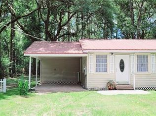 5 Hester St, Madisonville, LA 70447
