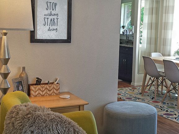 Open, Bright & Sunny !