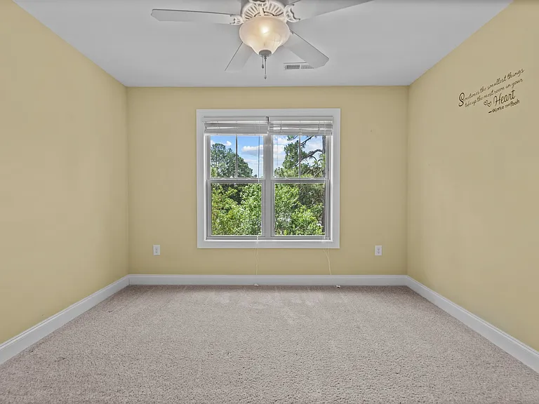 118 Cypress Cir — Photo 36