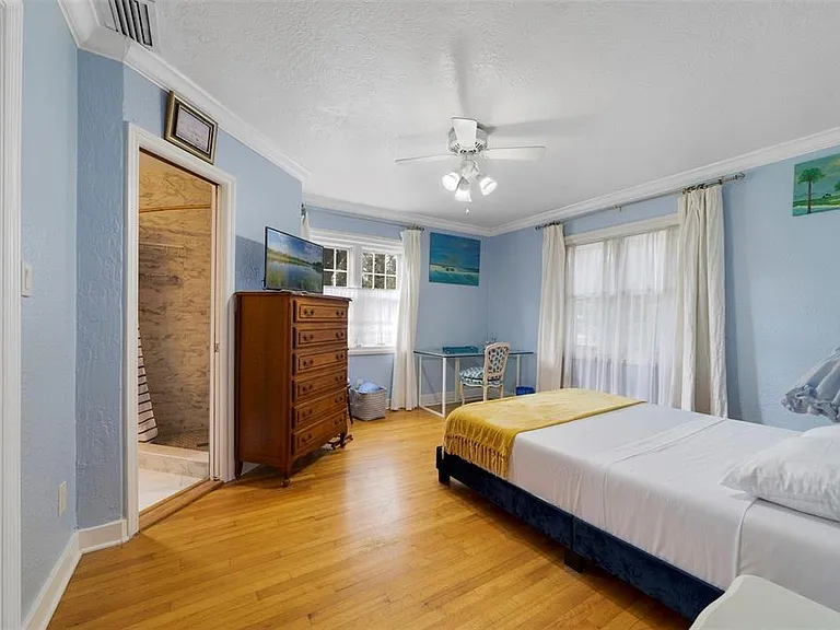 515 Florida St — Photo 29