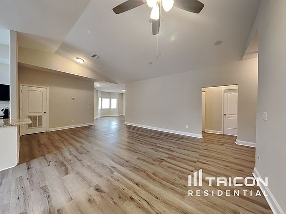 2nd image of 39 Wood Acre Ln