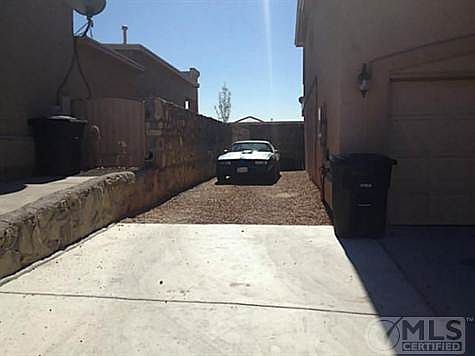 1st image of 12100 Stansbury Dr