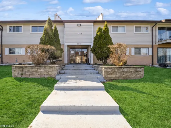 880 E Old Willow Rd APT 271, Prospect Heights, IL 60070