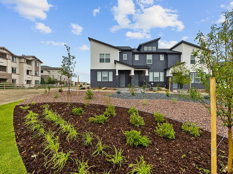 Greenways at Sand Creek Townhomes — Photo 33