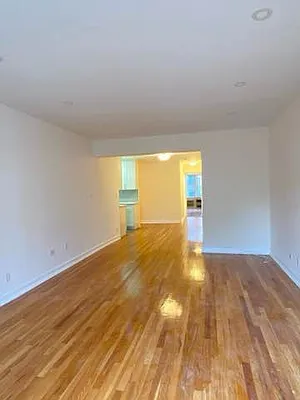 Rented by Best Service Realty Corp | media 3