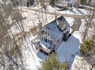 2250 Camelback Dr, Tannersville, PA 18372