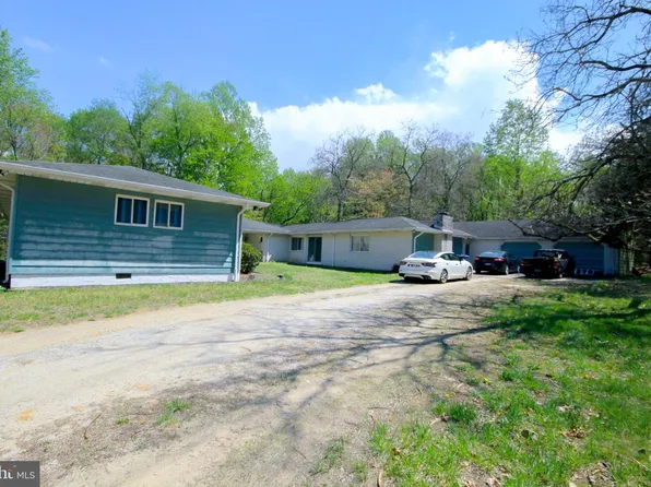 458 Greentree Rd, Sewell, NJ 08080