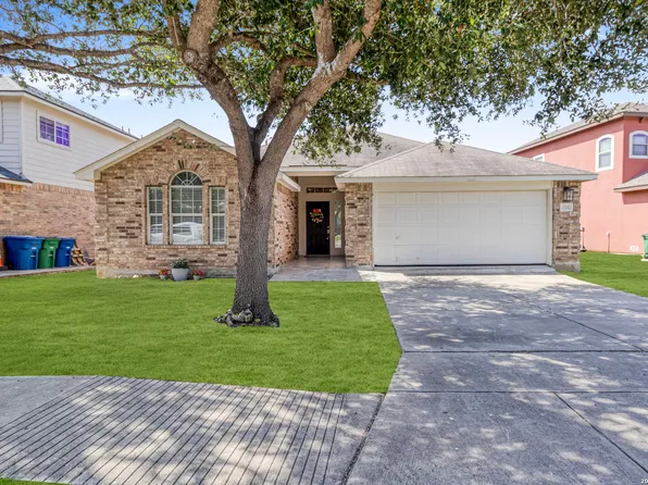 1106 Seven Iron, San Antonio, TX 78221