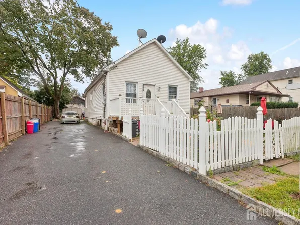 112 Victor St, Somerset, NJ 08873