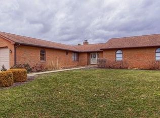 9760 Tarlton Rd, Circleville, OH 43113