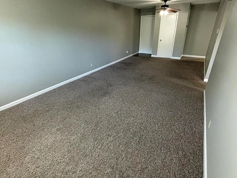319 Idlewylde Dr #14 — Photo 3