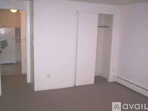 4th image of 332 Copeland St #33
