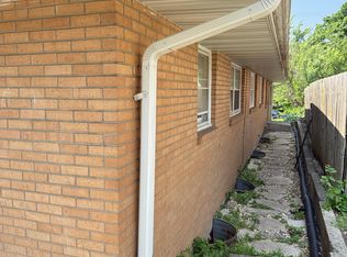 2221 Broadway #E, Rockford, IL 61104