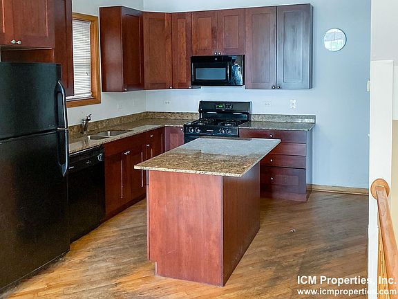 2nd image of 2549 N Southport Ave APT 2N