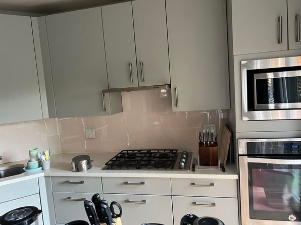 5 bedroom rental in Vancouver — photo 10