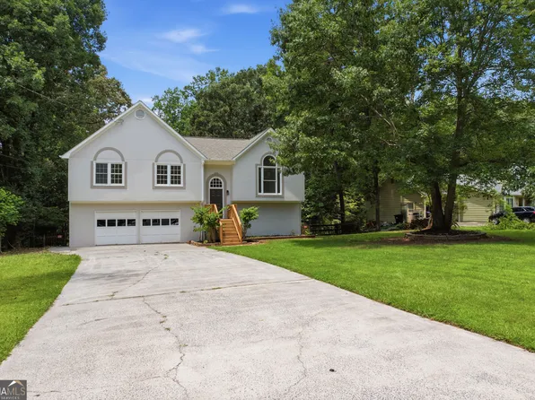 6231 Emerald Springs Dr, Acworth, GA 30102