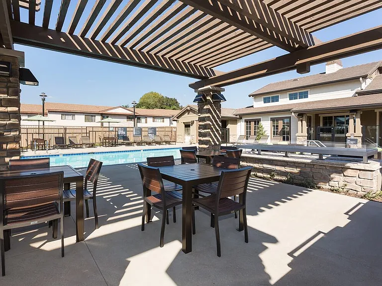 Swimming Pool with Spa