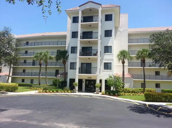 2105 Lavers Circle #510, Delray Beach, FL 33444