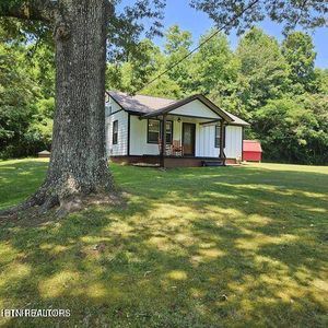 412 Countryside Ln, Madisonville, TN, 37354
