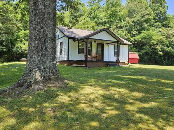 412 Countryside Ln, Madisonville, TN 37354