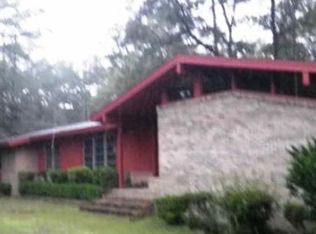 906 Sandy Plains Church Rd, Tabor City, NC 28463