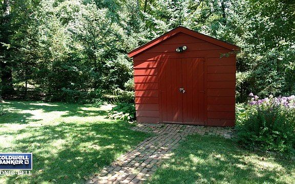 5th image of 1609 Sugar Creek Dr
