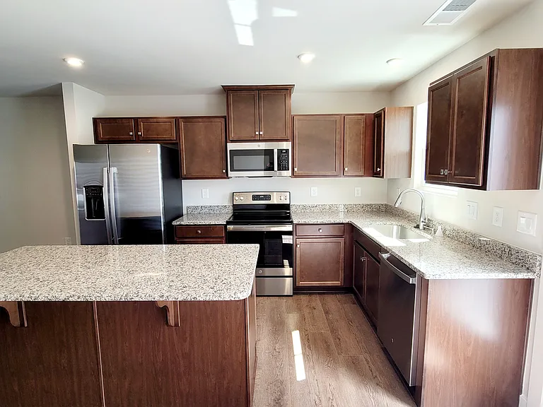5739 Addison Gate Dr — Photo 5