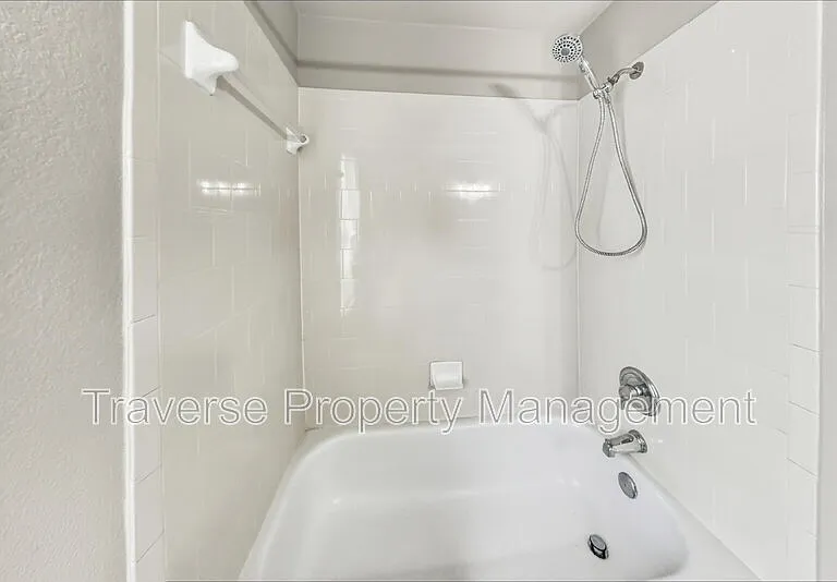 8440 Asheville Ln — Photo 22