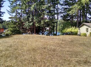 110 E. Lakeshore Dr, Allyn, WA 98524