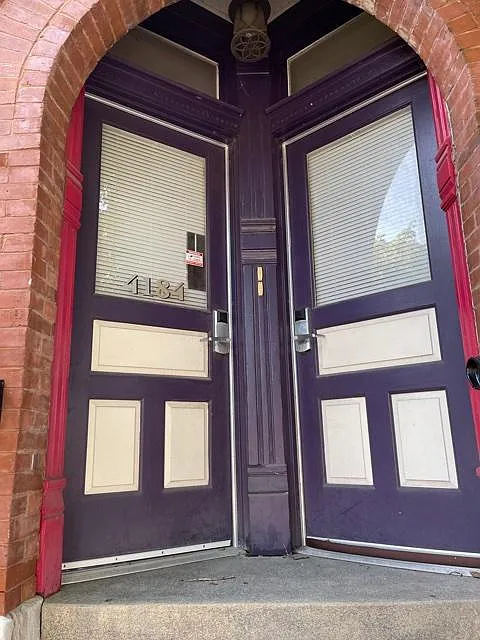 1 bed, 1000 sqft, $1,350 — Photo 4