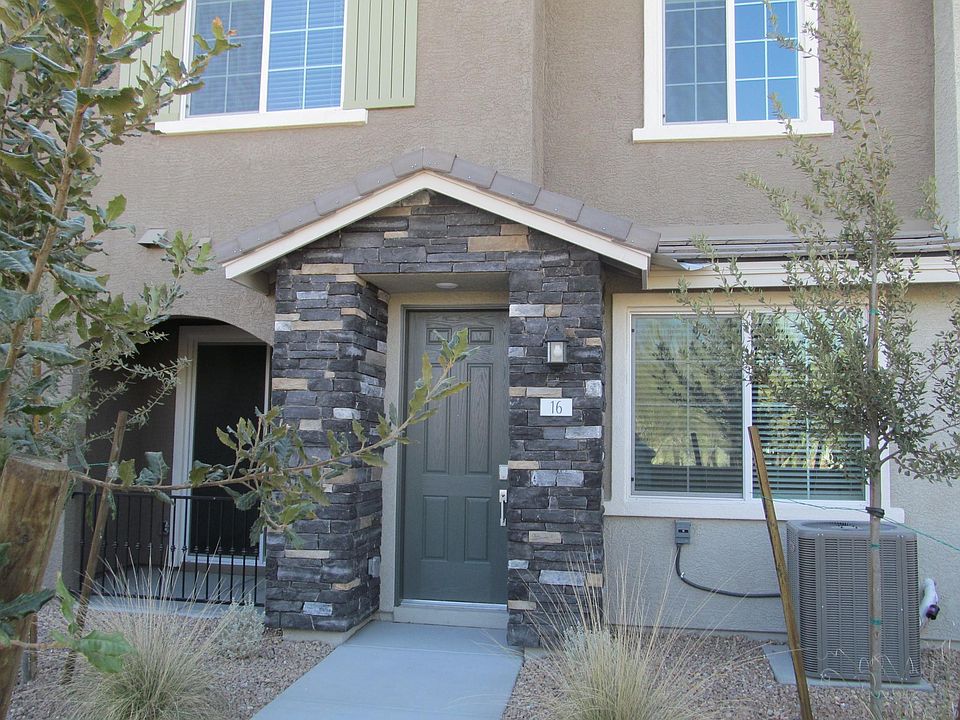 1st image of 21 Barbara Ln #16