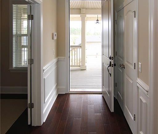 4th image of 105 Gascoigne Ave #305