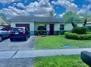 326 SW 79th Way, North Lauderdale, FL 33068