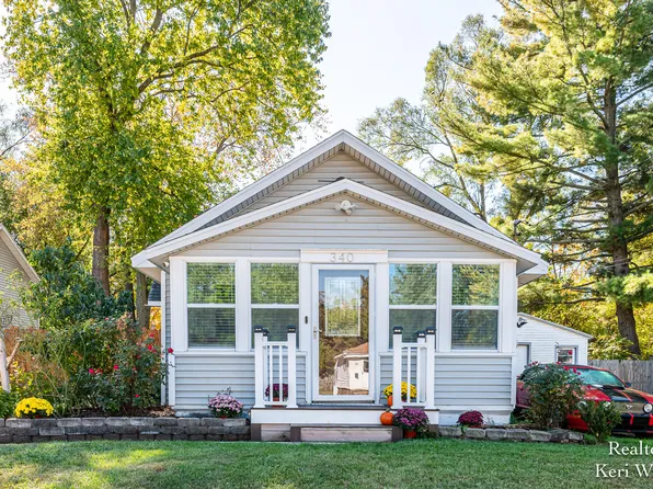 340 Walter St SE, Wyoming, MI 49548