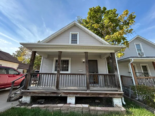 2428 S 17th St, Omaha, NE 68108