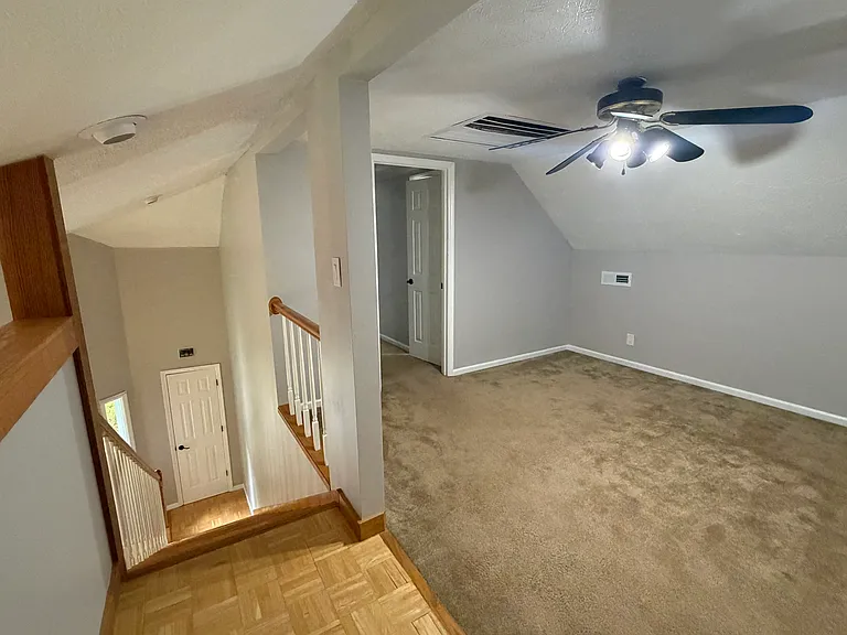 175 Highland Cir — Photo 30