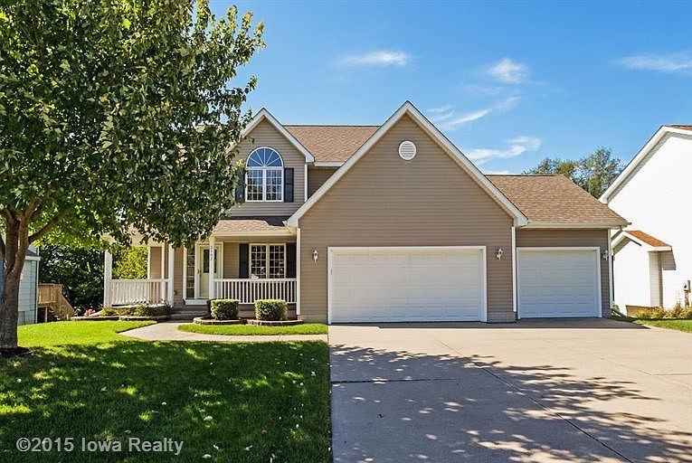 1st image of 3102 SW Coves Dr