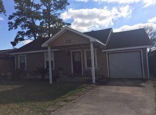 409 Robert Lee Rd, Houston, TX 77009