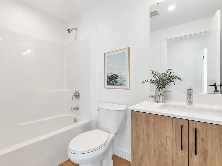 235 Wallace St — Photo 20