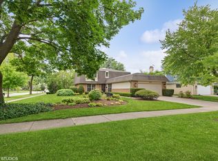 540 S Allen Ln, Arlington Heights, IL