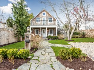 1 Tait Rd, Old Greenwich, CT 06870