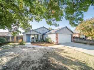 1296 Crystal Way, Madera, CA 93637