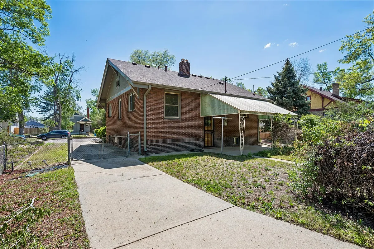 Building Photo - 3921 Meade St