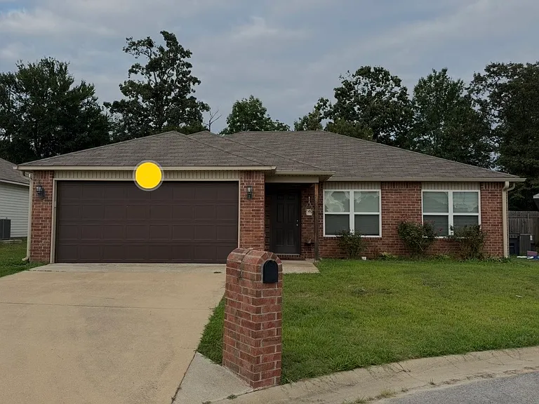 4704 Judes Park — Photo 1