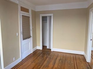 30-75 47th St #3F, Astoria, NY 11103