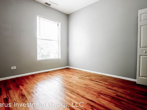 5th image of 5914 S King Dr APT 3N