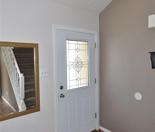 4th image of 2902 Royal Glen Dr
