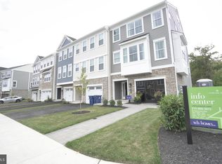 114 Higher Rock Ct, North Wales, PA